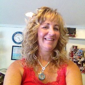 Meet your Posher, Diane